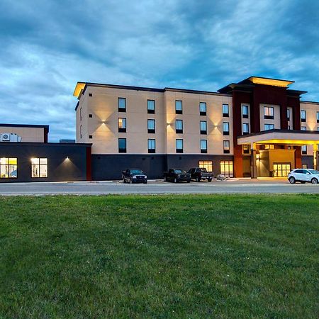 The Landing Hotel & Conference Centre St. Paul Zewnętrze zdjęcie